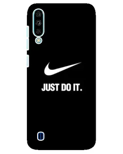 Чехол для ZTE Blade A7 (2020) с картинкой «Классический принт Nike» Чехол для ZTE Blade A7 (2020) с картинкой «Классический принт Nike»