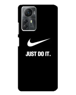 Чехол для ZTE Blade A72s с картинкой «Классический принт Nike» Чехол для ZTE Blade A72s с картинкой «Классический принт Nike»