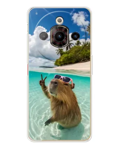 Чехол для ZTE Nubia Focus Pro с картинкой «Капибара на море»
