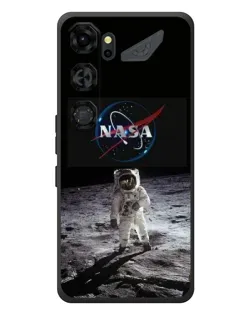 Чехол для ZTE Nubia Neo 5 GT 5G с картинкой «Астронавт на Луне»