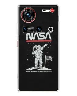 Чехол для ZTE Nubia Z70 Ultra с картинкой «NASA — шагаем по Луне» Чехол для ZTE Nubia Z70 Ultra с картинкой «NASA — шагаем по Луне»