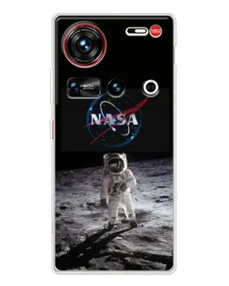 Чехол для ZTE Nubia Z70 Ultra с картинкой «Астронавт на Луне» Чехол для ZTE Nubia Z70 Ultra с картинкой «Астронавт на Луне»