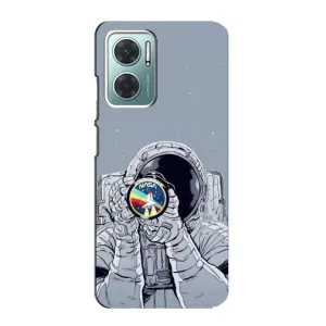 Чехол NASA для Xiaomi Redmi Note 11E (AlphaPrint) (Космонавт фото)