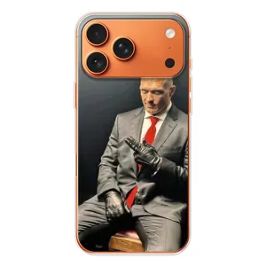 Чохол з картинкою Олександр Усик для Apple iPhone 18 Pro (Усик Hitman)