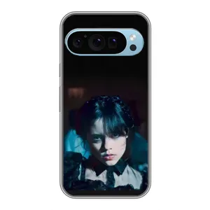 Чехол с принтом «взгляд Уэнздей» для Google Pixel 9