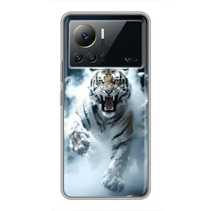 Чехол с картинкой «Хищники» для Infinix Note 12 2023 (Белый тигр в дыму)