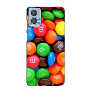 Чехол с принтом «MM's» для Motorola MOTO E22