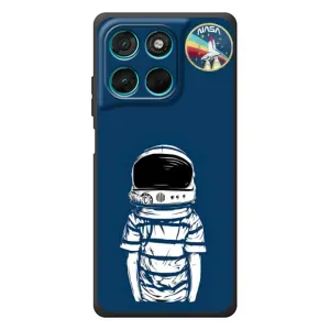 Чохол NASA для Motorola Moto G57 Power (AlphaPrint) (Хлопчик в шоломі)