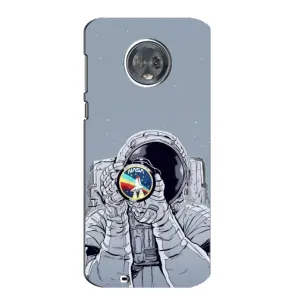 Чехол NASA для Motorola MOTO G6 (AlphaPrint) (Космонавт фото)