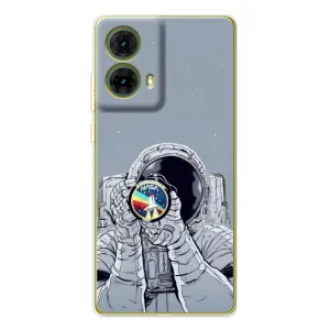 Чохол NASA для Motorola MOTO G85 (AlphaPrint) (Космонавт фото)