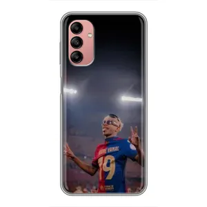 Чехол с футболистом Ламин Ямаль Samsung Galaxy A04s (Ямаль на стадионе)