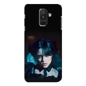 Чехлы Венсдей на Samsung Galaxy A6 Plus 2018 ( A605) Уэнсдей (AlphaPrint) (взгляд Уэнздей)