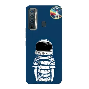 Чехол NASA для TECNO Camon 17 (AlphaPrint) (Мальчик в шлеме)