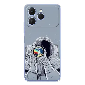 Чехол NASA для Tecno Spark 40 (AlphaPrint) (Космонавт фото)