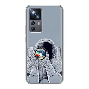 Чехол NASA для Xiaomi 12T Pro (AlphaPrint) (Космонавт фото)