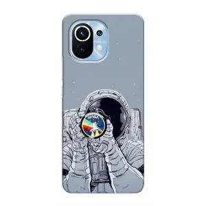 Чехол NASA для Xiaomi Mi 11 (AlphaPrint) (Космонавт фото)