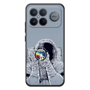 Чехол NASA для Xiaomi Poco F8 Ultra (AlphaPrint) (Космонавт фото)